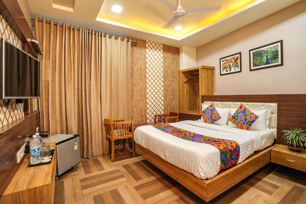 Royal Gm Plaza Hotell Jaipur Eksteriør bilde